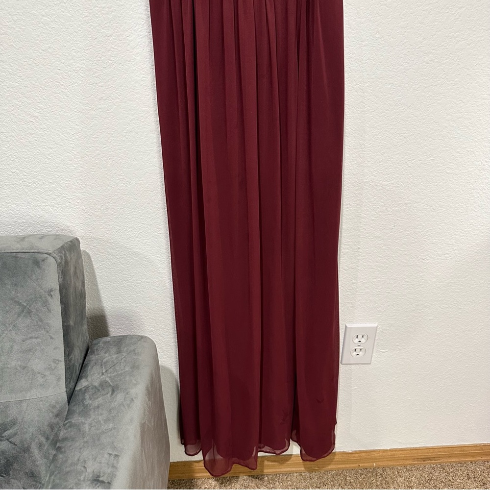 David’s Bridal Lace Halter Top Formal Floor Length Maxi Dress with Belt - Picture 6 of 8